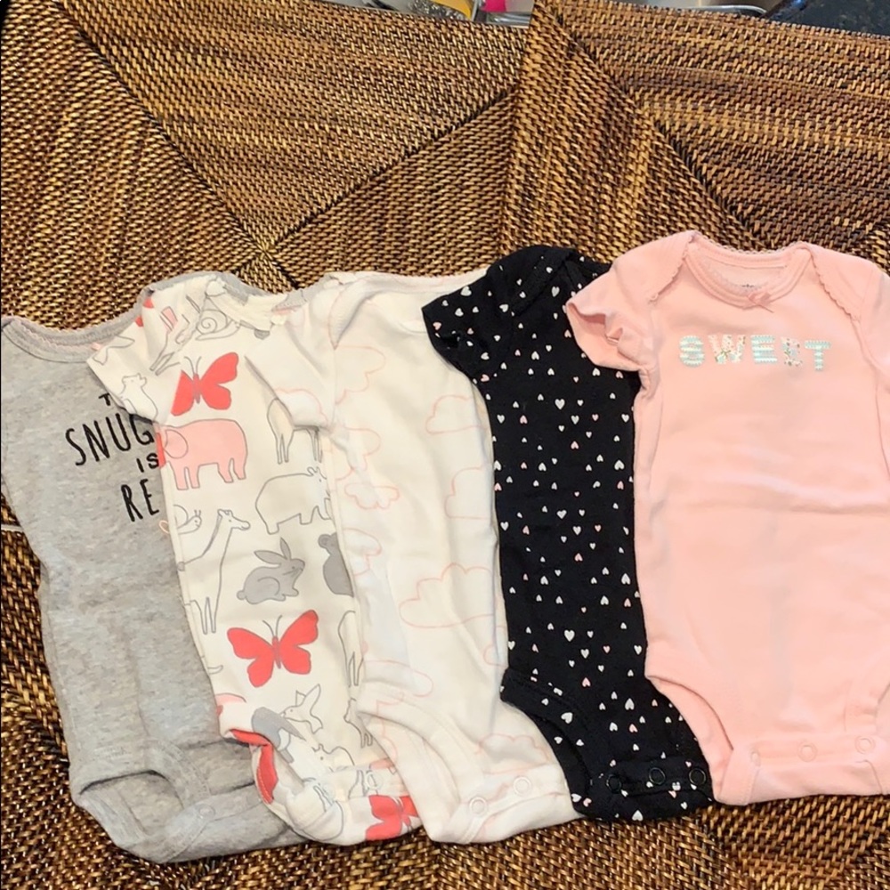 Carter’s bundle newborn onesies